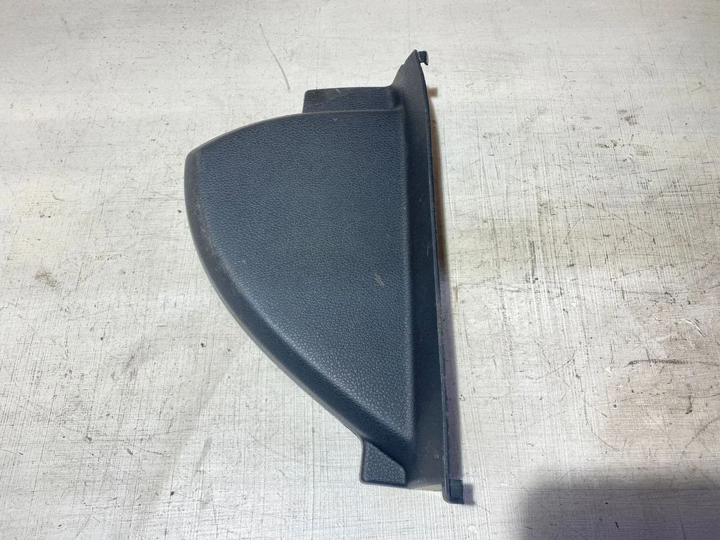 Dashboard side end trim A2056801407