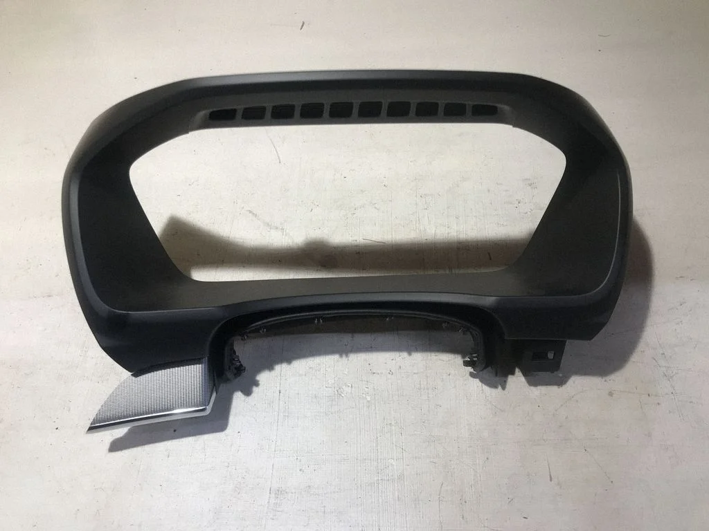 Dashboard trim 31363667