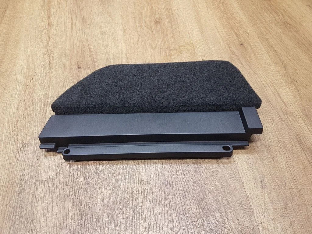 Other trunk/boot trim element 5841848101