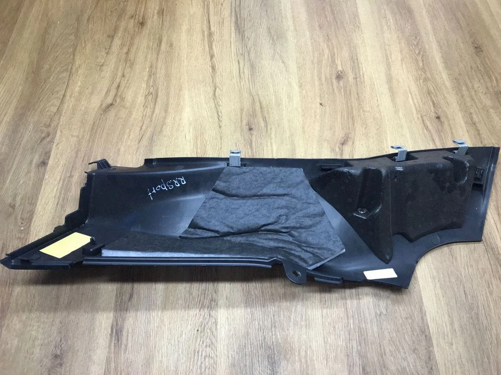 Muu pagasiruumi viimistluse osa – Land Rover Range Rover Sport L494 (2013-)