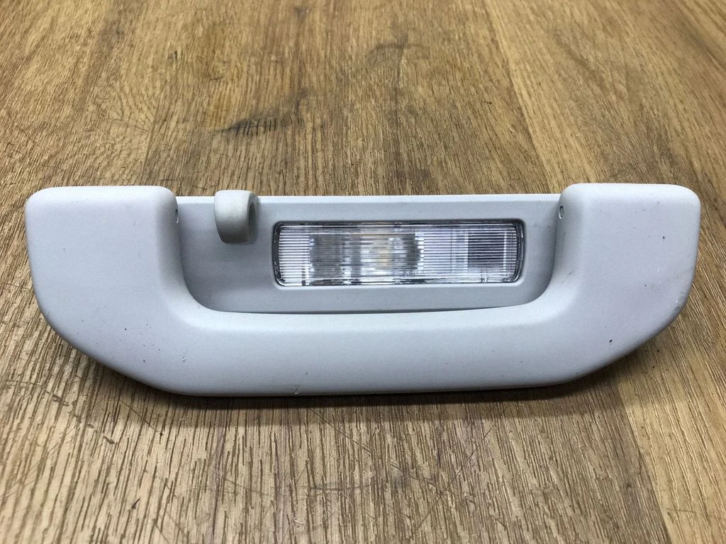 Tagumine lae käepide – Mercedes-Benz ML-klass W166 (2012-2017)