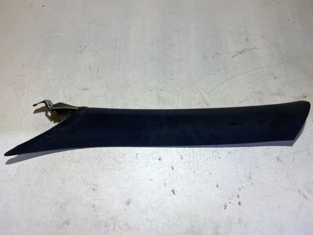 (A) pillar trim 06700712150