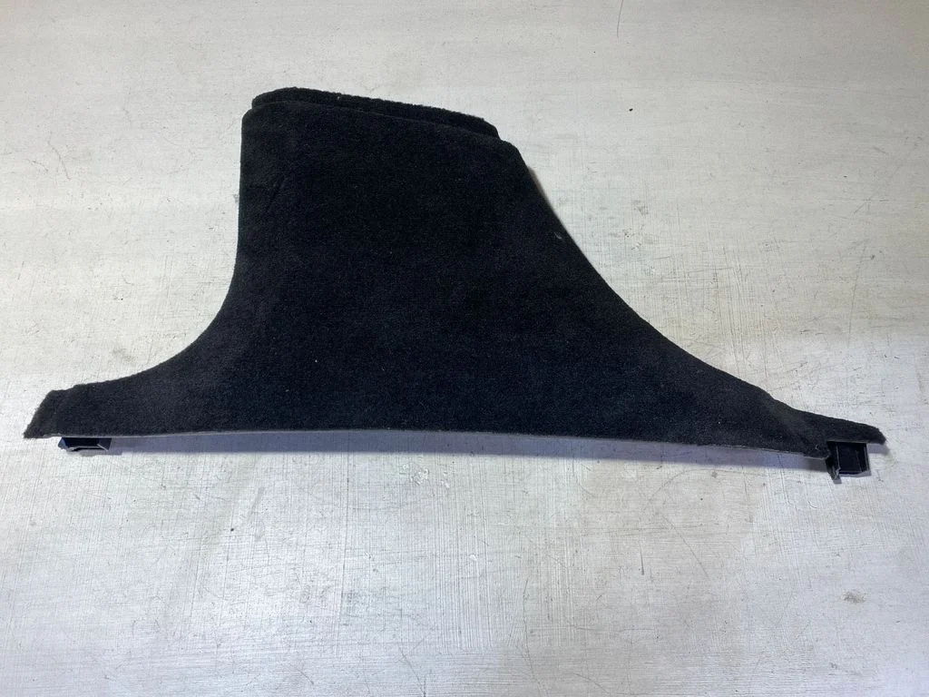 (B) pillar trim (bottom) A2226904325