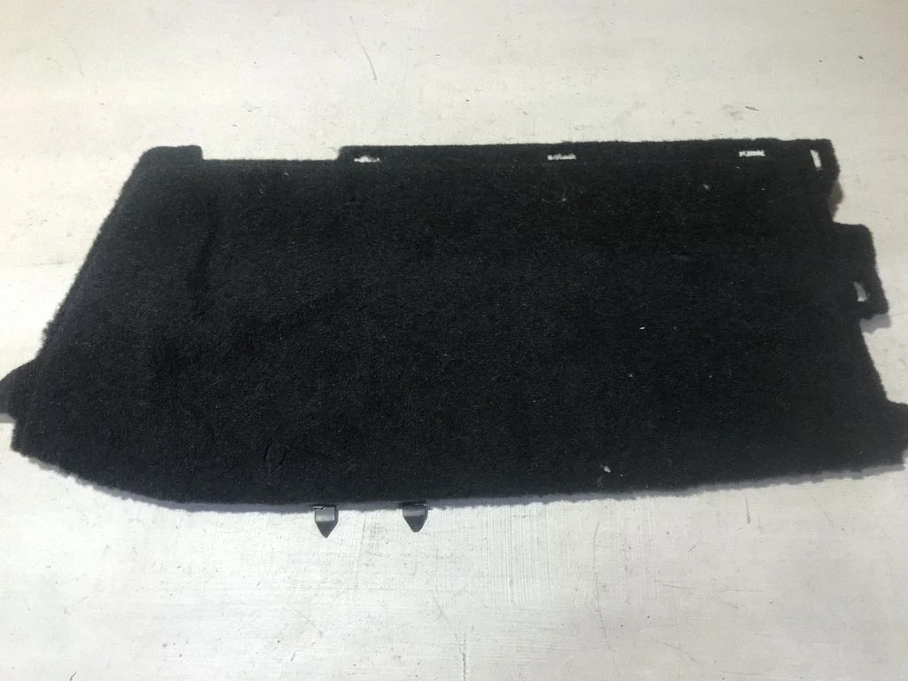 Foot area side trim 31389617