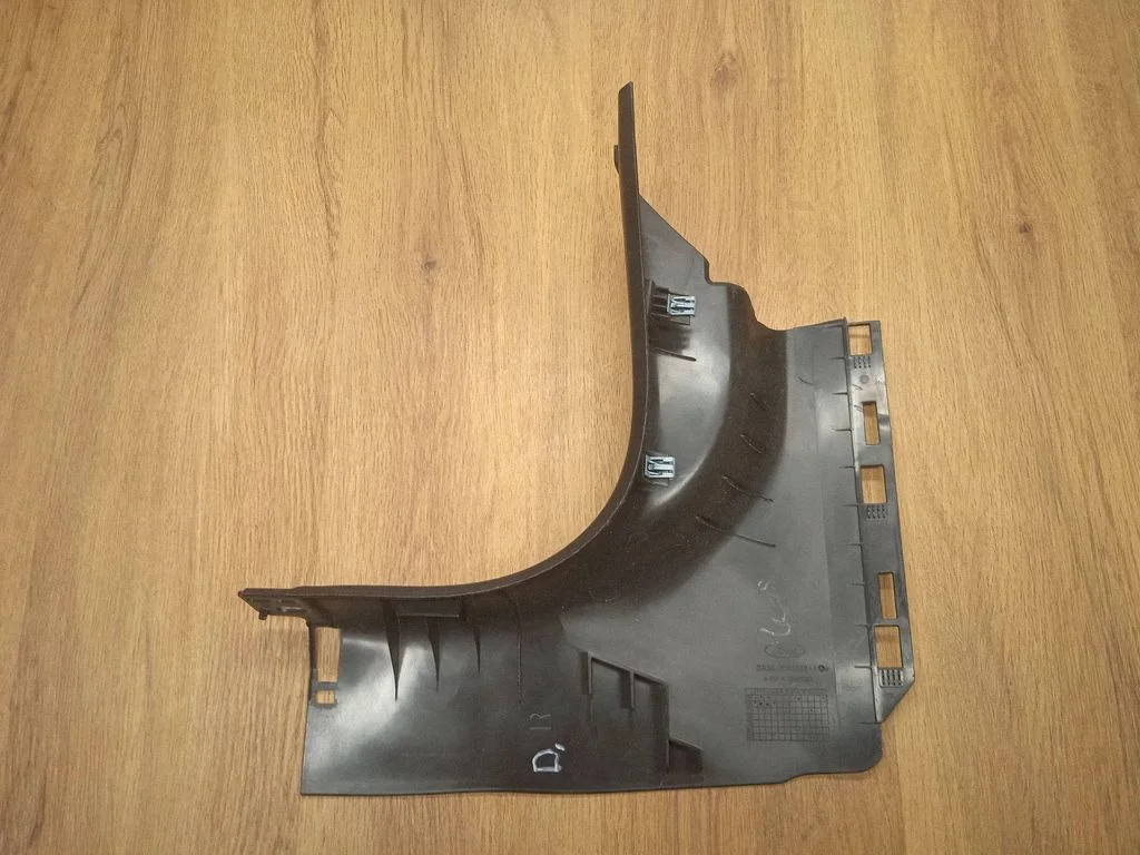 Front sill trim cover GR3B6302348