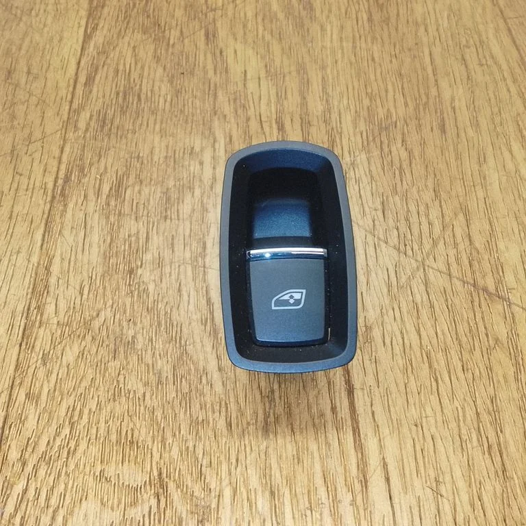 Elektriaknate lüliti – Porsche Macan (95B) (2019-)