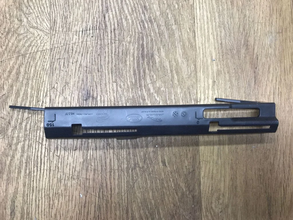 Muu salongiosa HY32519A96A