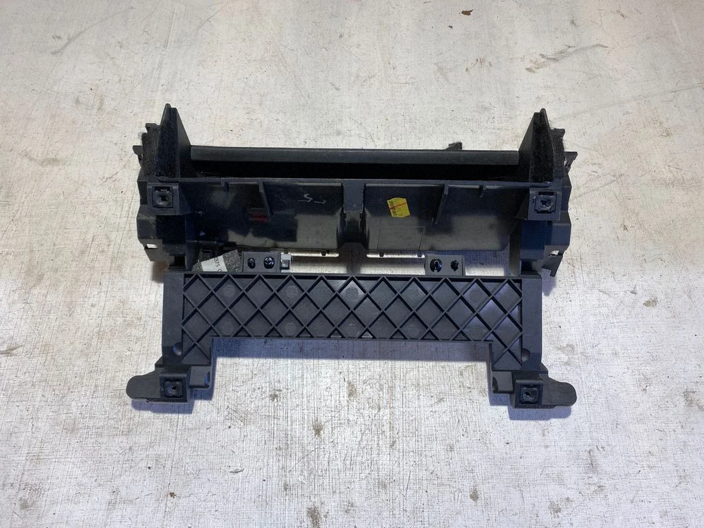 Cita salona detaļa DK62045A66BA