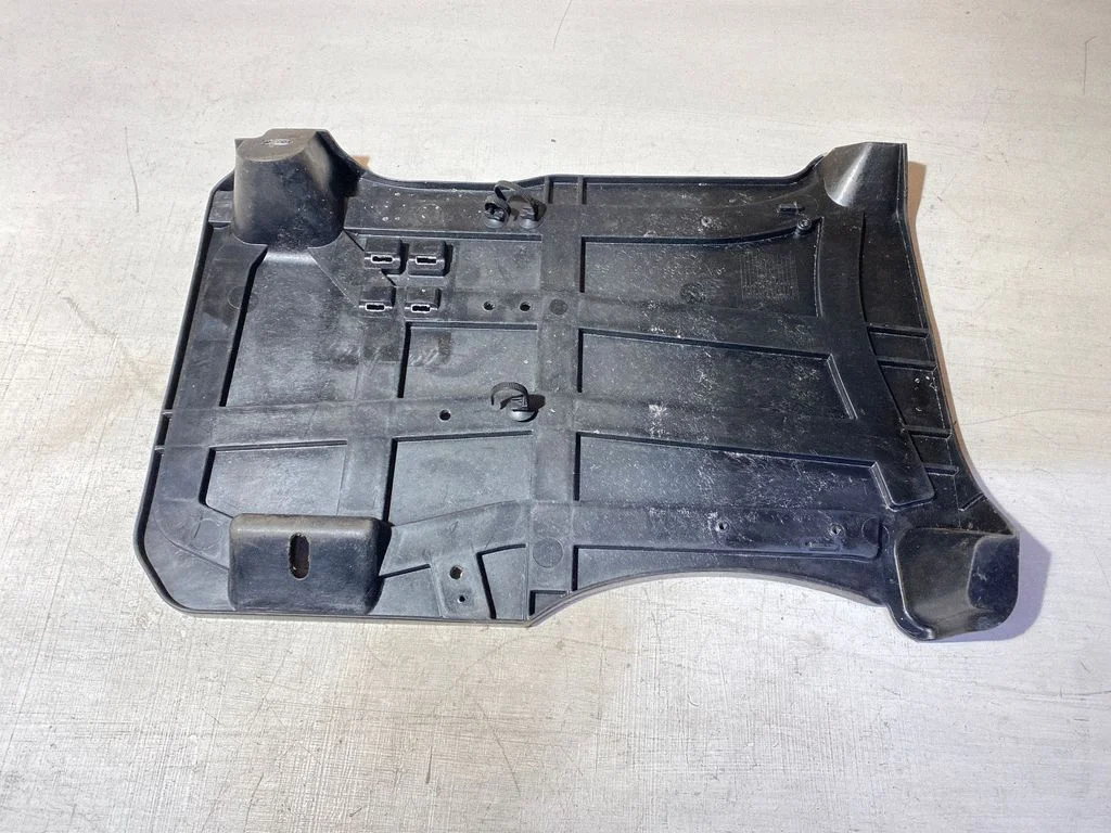 Other interior part A2226840137