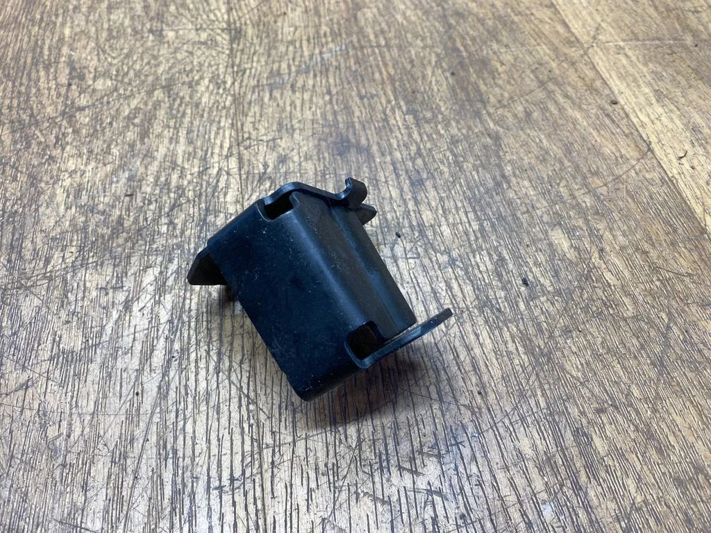 Kita variklio skyriaus detalė