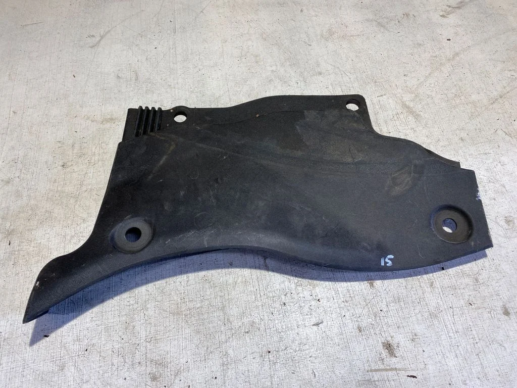 Other engine bay part CPLA02223A