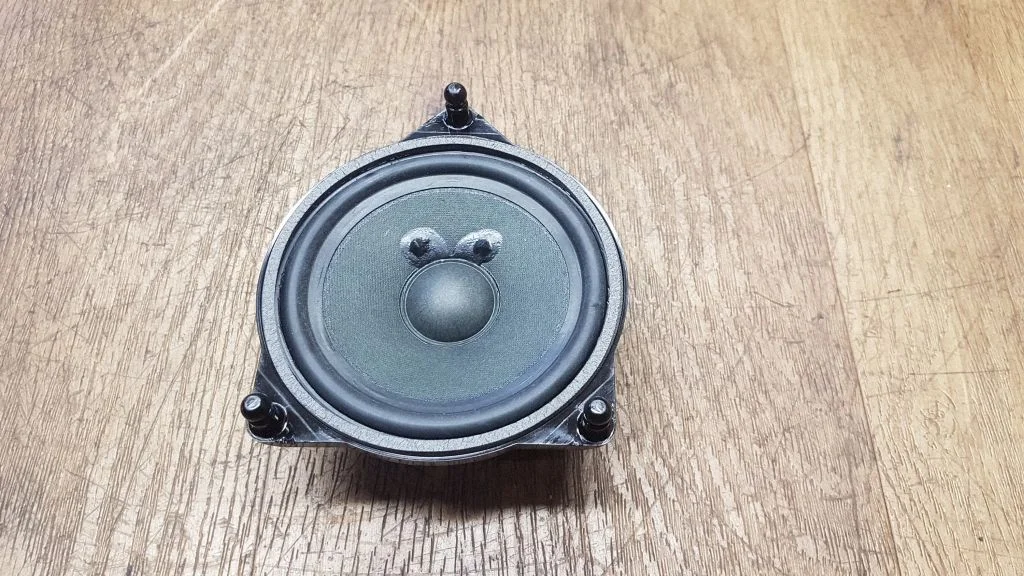 Front door speaker – Mercedes-Benz GLC-Class C253 (2016-)