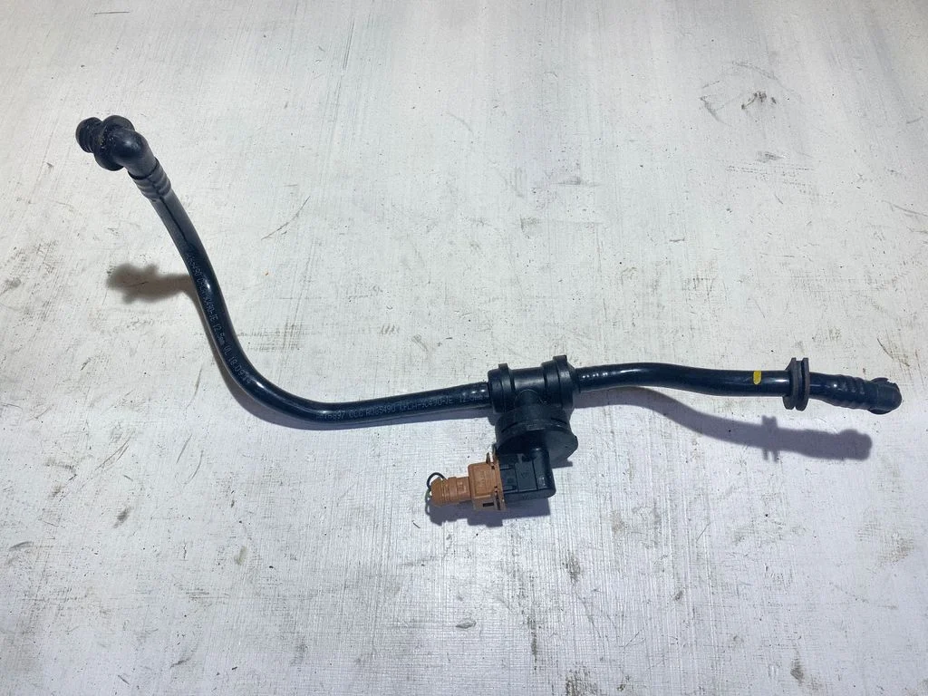 Vacuum line/pipe/hose CPLA9C490JE