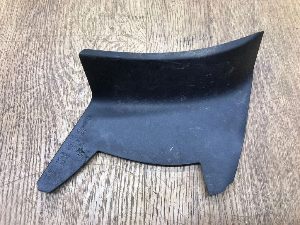 Other body part 95B945312D