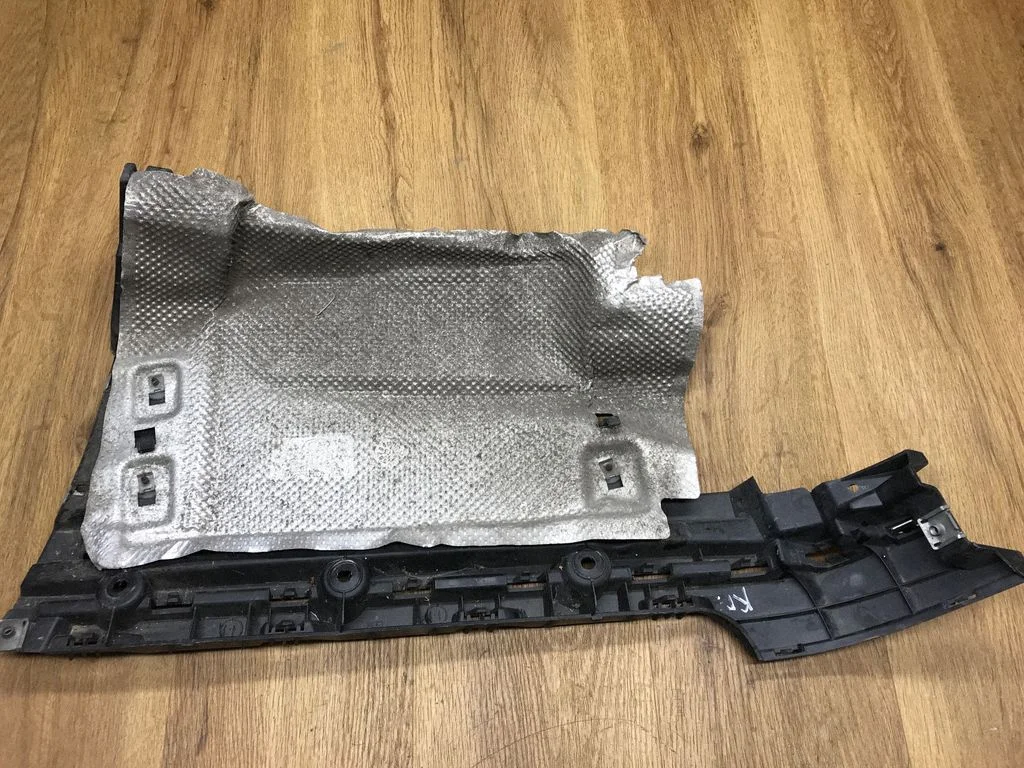 Inna część karoserii CK5217A882A