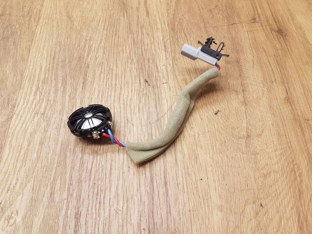 Front door high frequency speaker BJ3218808AC