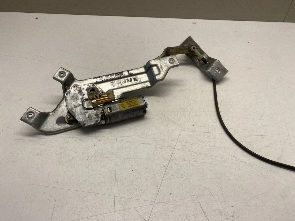 Rear window wiper motor 701955713C