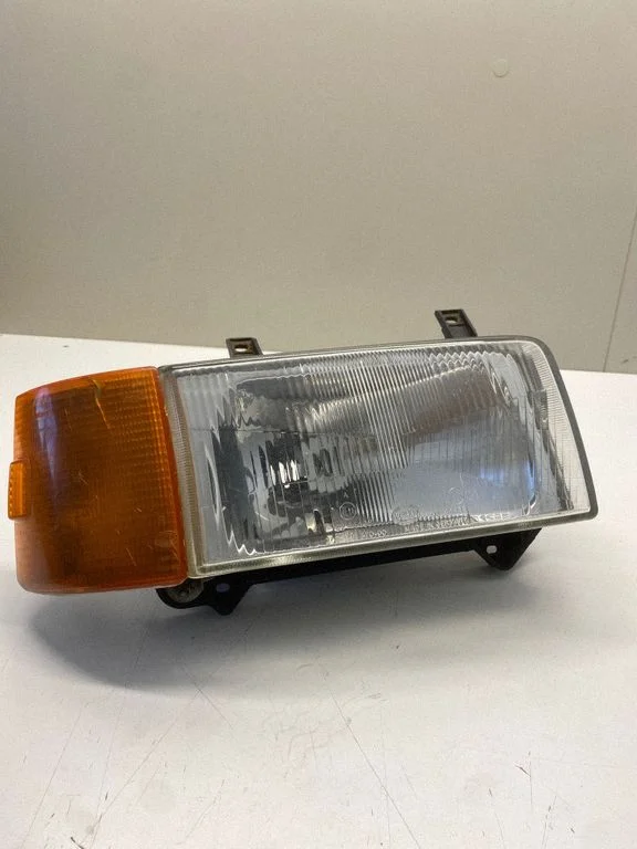 Headlight/headlamp 0244438