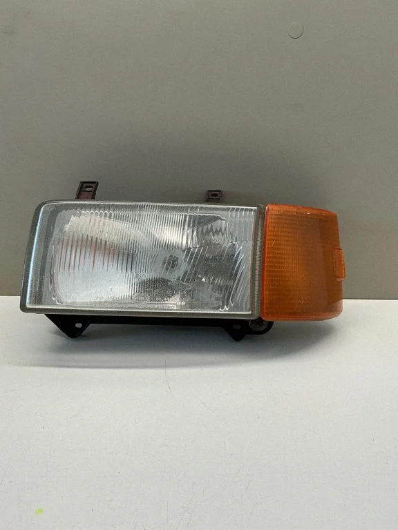 Headlight/headlamp 30213636900