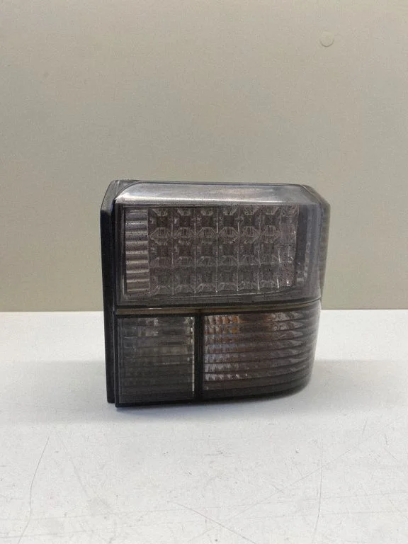 Rear/tail lights 701945257