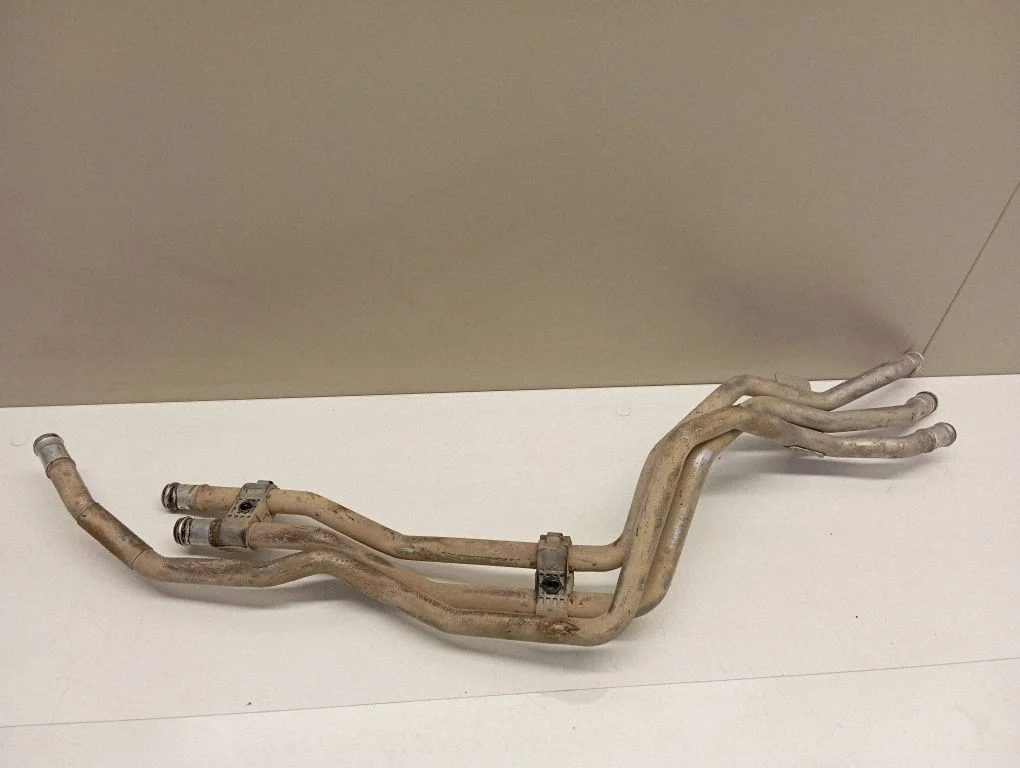Air conditioning (A/C) pipe/hose