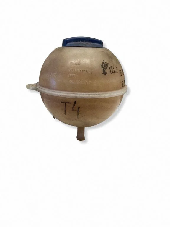 Coolant expansion tank/reservoir 701121407C