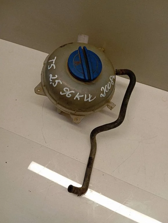 Coolant expansion tank/reservoir 7H0121407C