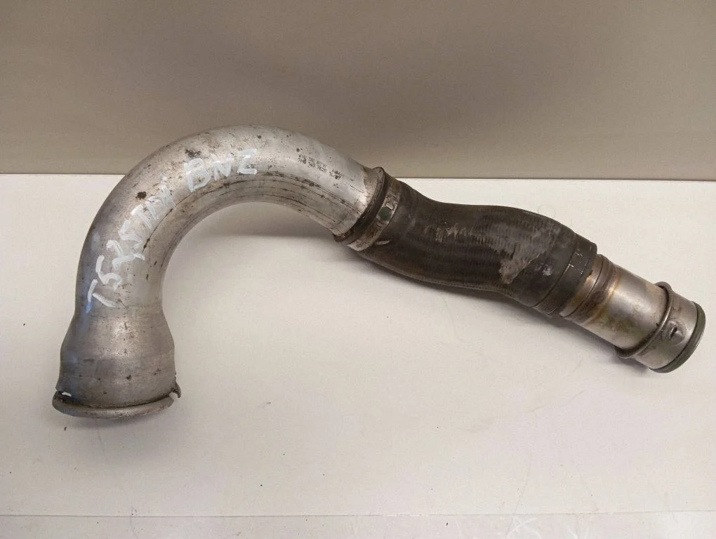 Intercooler hose/pipe 7H0145762E