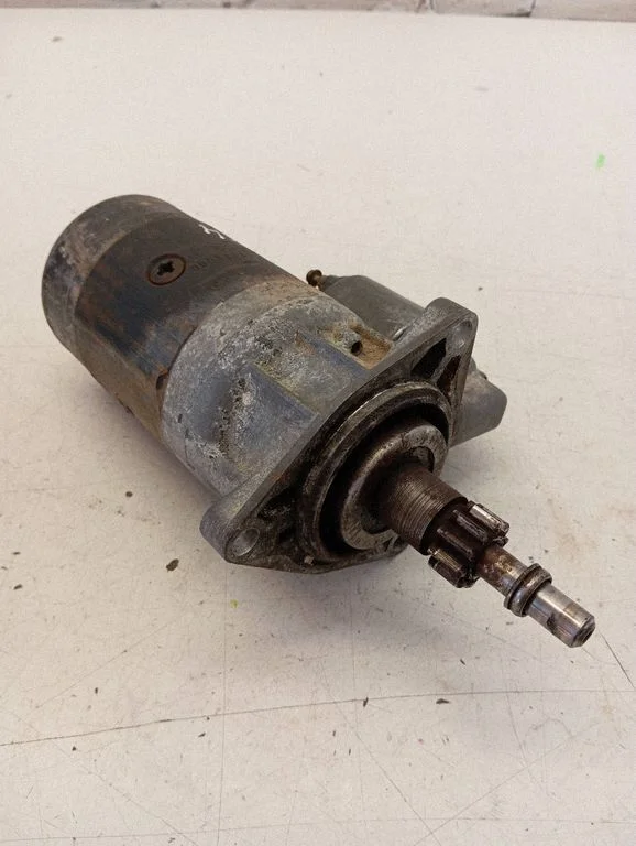 Starter 02B911023A