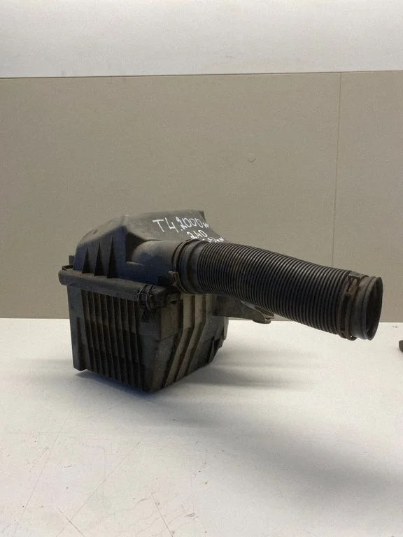 Air filter box 074129620