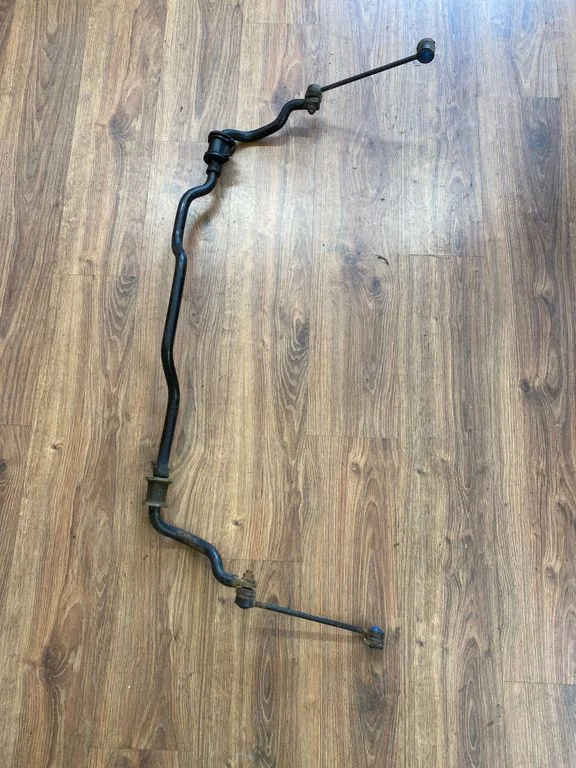 Front anti-roll bar/sway bar