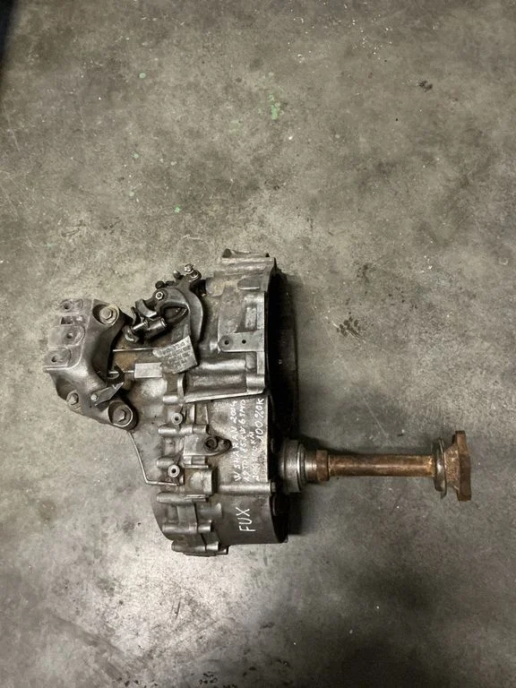 Mechaninė 6 pavarų dėžė