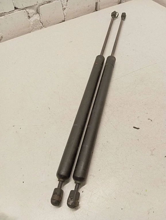 Front bonnet/hood damper/strut 701829331D