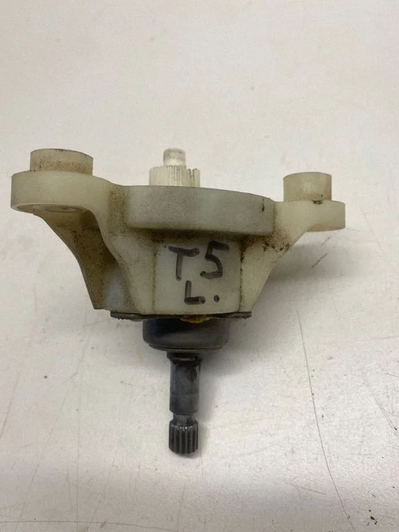 Mechaninis priekinio lango pakėlimo mechanizmas