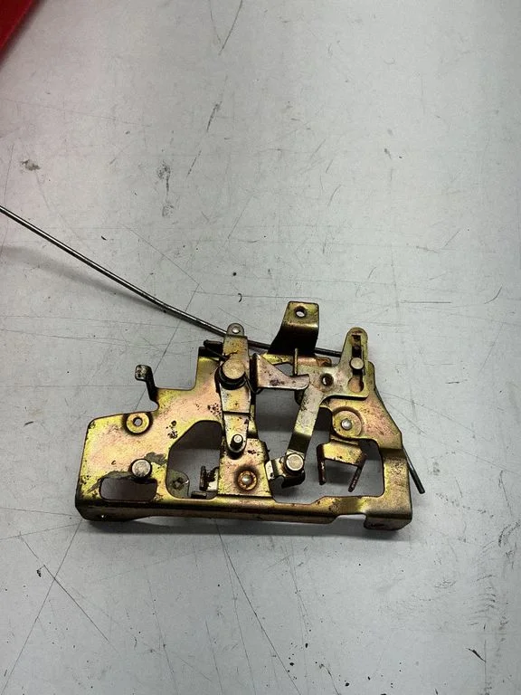 Rear door lock 701827503A