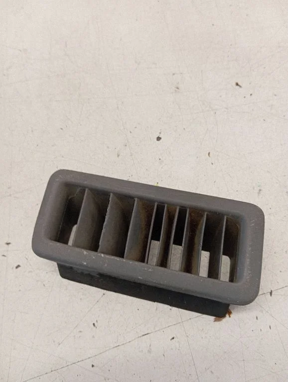 Dash center air vent grill 701819072