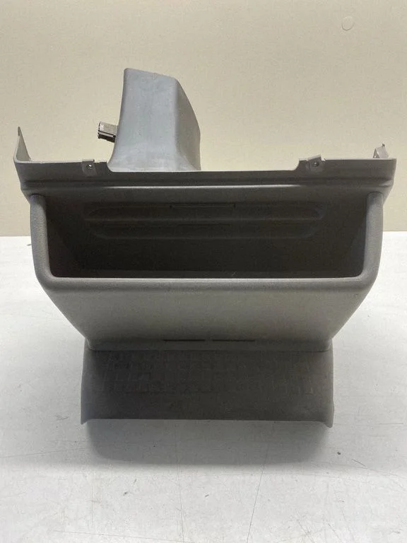 Glove box 7D1820151