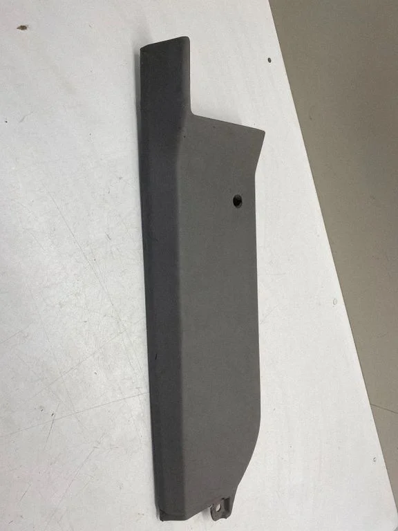 (B) pillar trim (bottom) 705867038B