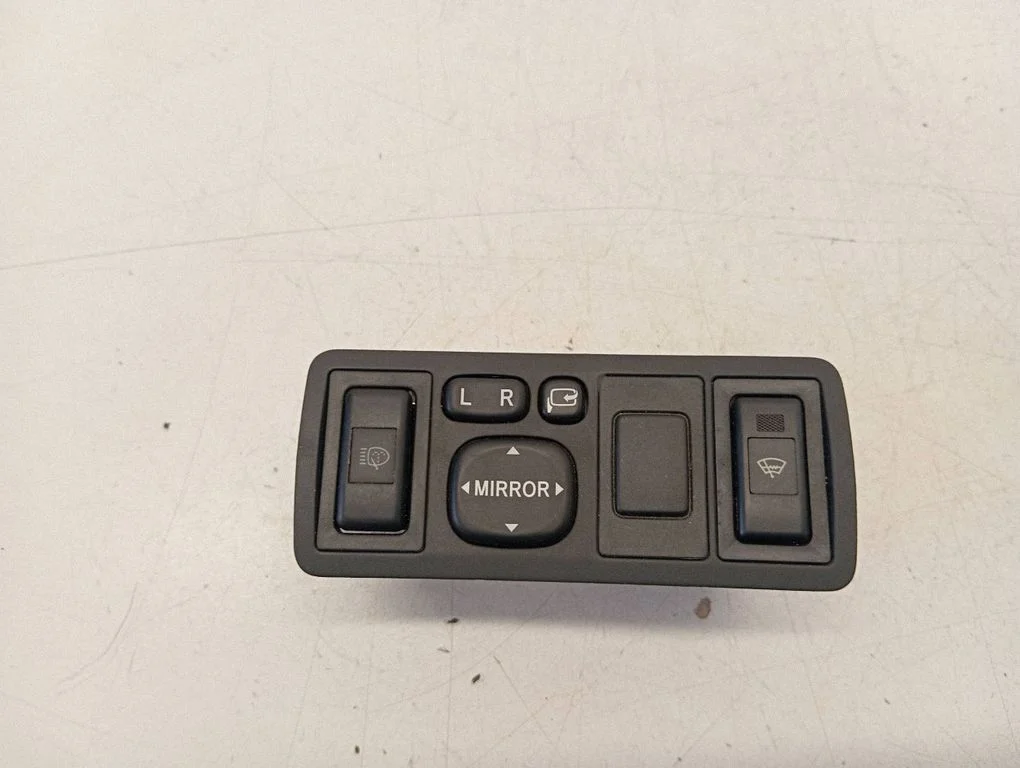 Wing mirror switch 183575