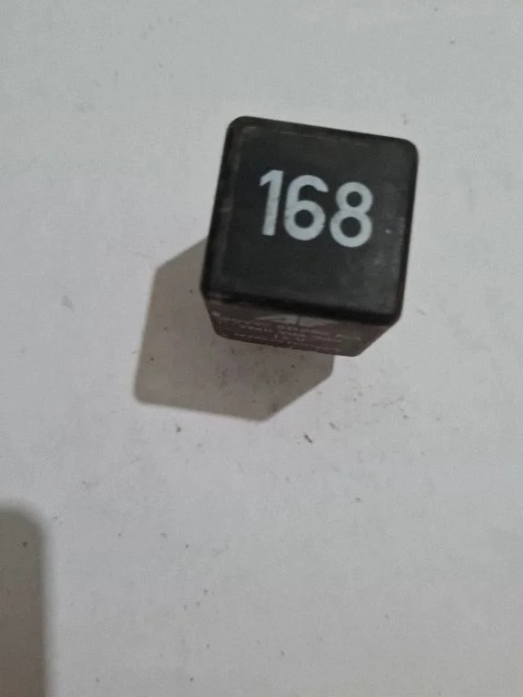 Įkrovimo rėlė