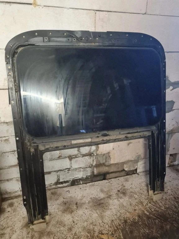 Stoglangio komplektas