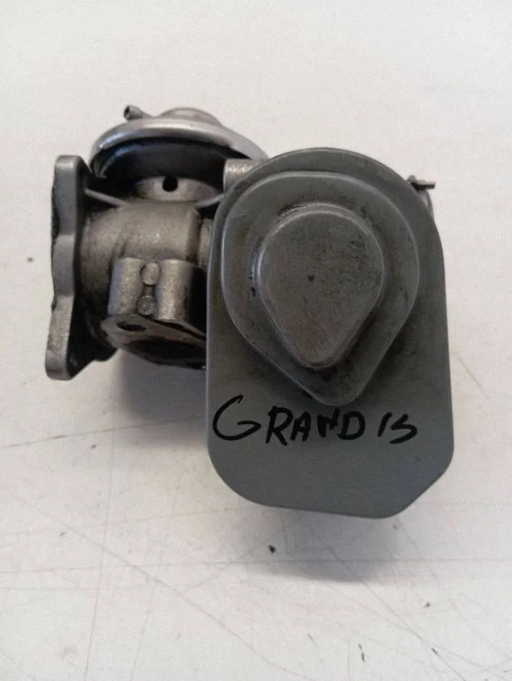 Throttle valve – Mitsubishi Grandis (2003-2011)