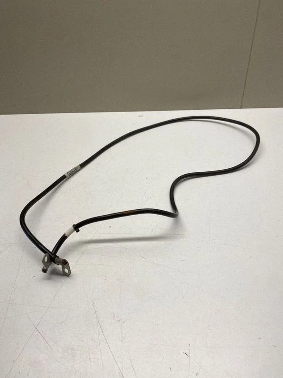 Positive cable (battery) LJA3705AB