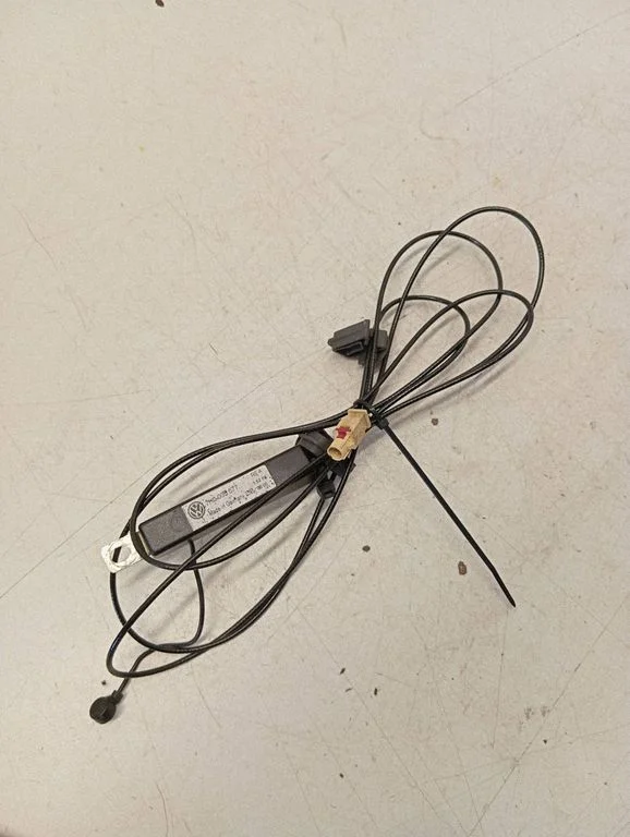 Aerial antenna amplifier 7H0035577