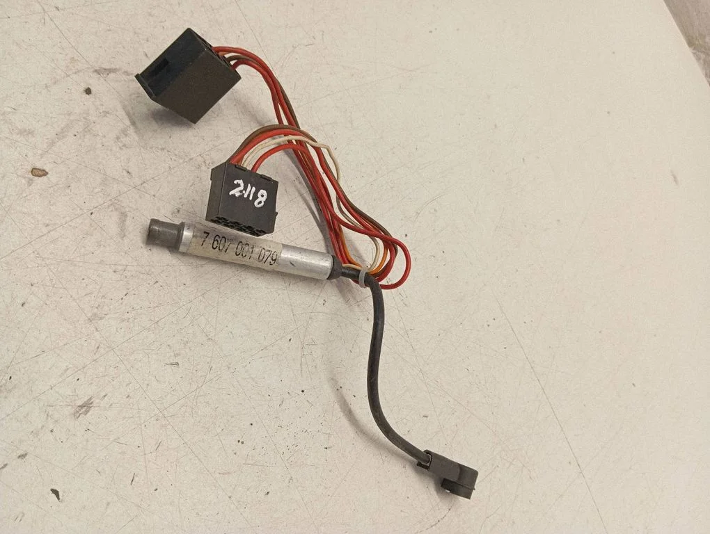 Antenas pastiprinātājs 7607001079