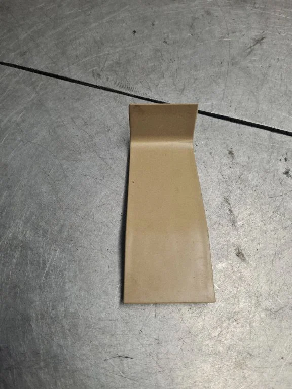 Kita centrinė konsolės (tunelio) detalė