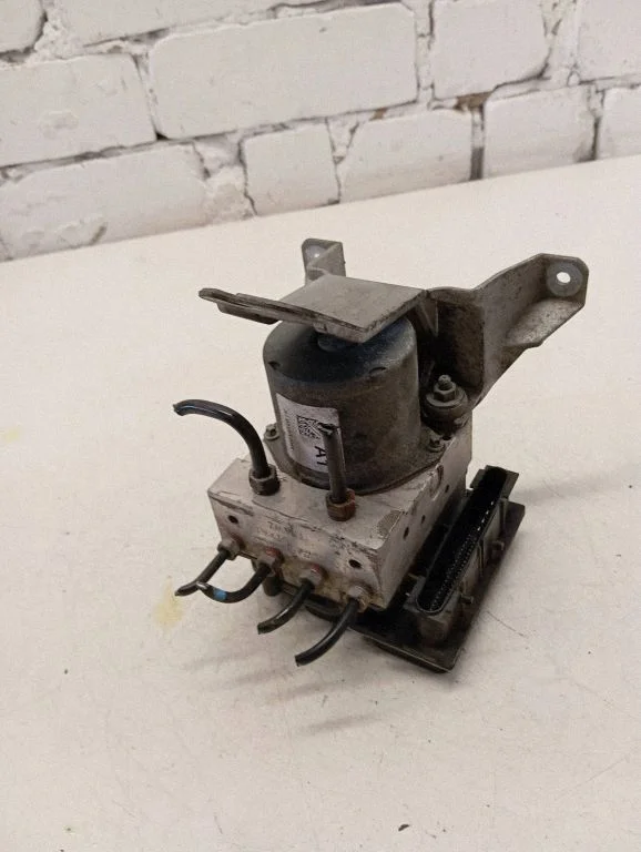 ABS block 0265236220 – Acura MDX II (2007-2013)
