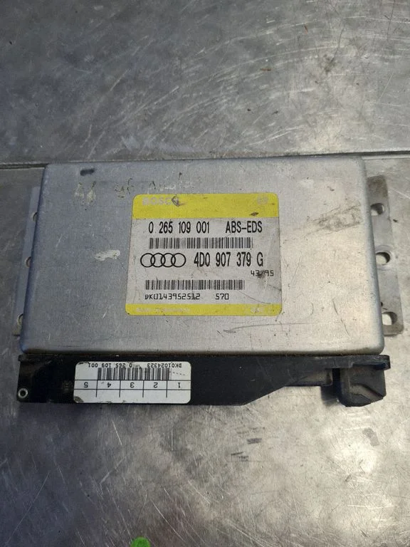 ABS-plokk – Audi A6 S6 C4 4A (1994-1997)