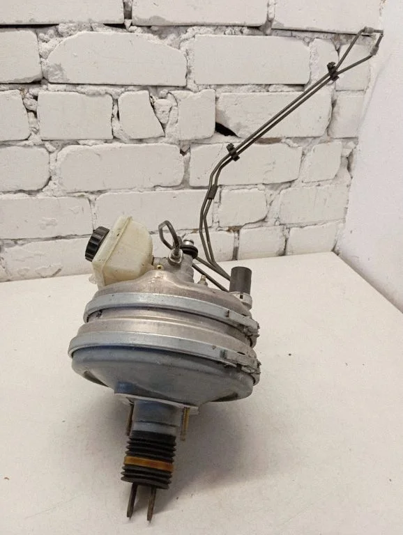 Brake booster A0054302430