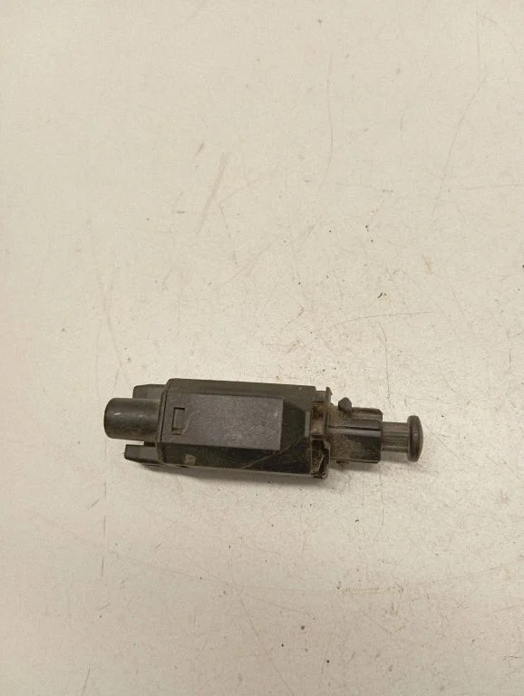 Brake pedal sensor switch 191945515B